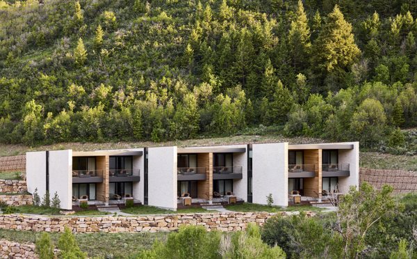 The Lodge at Blue Sky, Auberge Collection by null
