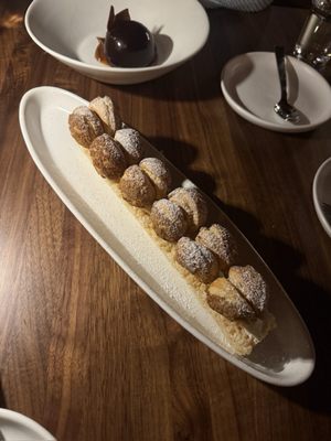 Richardson’s Tavern by null