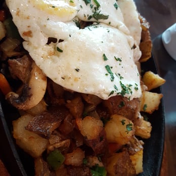 District Tavern - Country skillet $10 - Bars Near Me - Tampa, Florida District Tavern - Country skillet $10 - Bars Near Me - Tampa, Florida