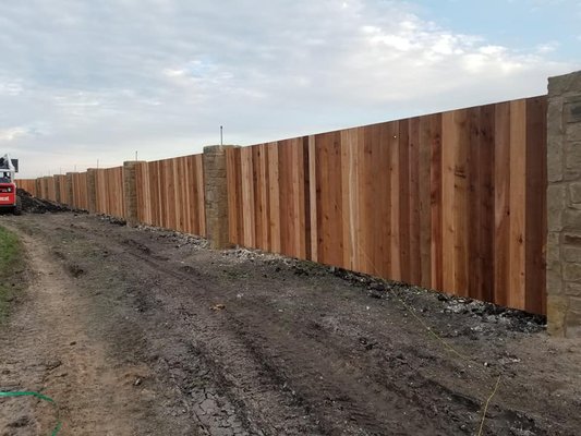 Pacheco’s Fencing Logo