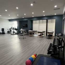 Vista Physical Therapy - Sherman - Vista Physical Therapy - Sherman 
1701 N. Hwy. 75
Sherman, TX 75090