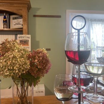 Wildcat Creek Winery - Wine Flight - Wine Tasting Room Near Me - Lafayette, Indiana