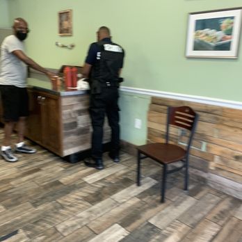Baltimore's Best Wings - They have armed security in the parking lot. - Chicken Wings Near Me - Baltimore, Maryland Baltimore's Best Wings - They have armed security in the parking lot. - Chicken Wings Near Me - Baltimore, Maryland