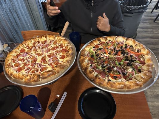 Blind Onion Pizza by null