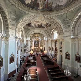 Schubertkirche Pfarre Lichtenthal - Pfarrkirche Lichtental Innenansicht - Landmarks & Historical Buildings Near Me - Vienna, 9 Schubertkirche Pfarre Lichtenthal - Pfarrkirche Lichtental Innenansicht - Landmarks & Historical Buildings Near Me - Vienna, 9