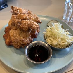 Waffle Bird - Basic Waffle Bird chicken and waffle, with slaw and an extra piece of chicken.