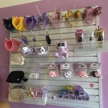 Purr-fecto Cat Lounge - Kitty headbands, keychains, water bottles, and other merch available for purchase :) ! - Animal Shelters Near Me - Austin, Texas Purr-fecto Cat Lounge - Kitty headbands, keychains, water bottles, and other merch available for purchase :) ! - Animal Shelters Near Me - Austin, Texas