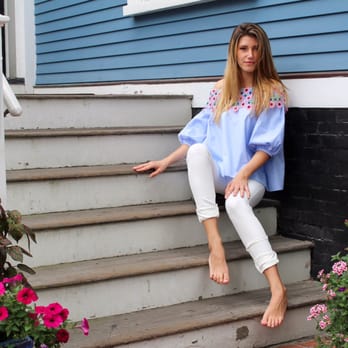 Sharis Place -  Nantucket - Women's Clothing Near Me - Nantucket, Massachusetts