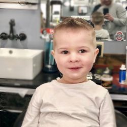 Vic's Barber Shop