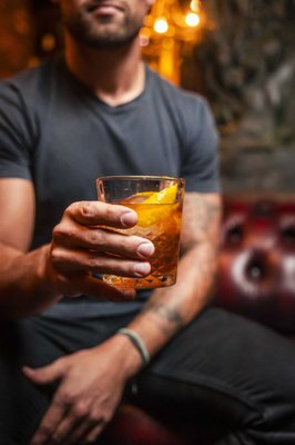 Apothecary 330 - A Cocktail Bar by null