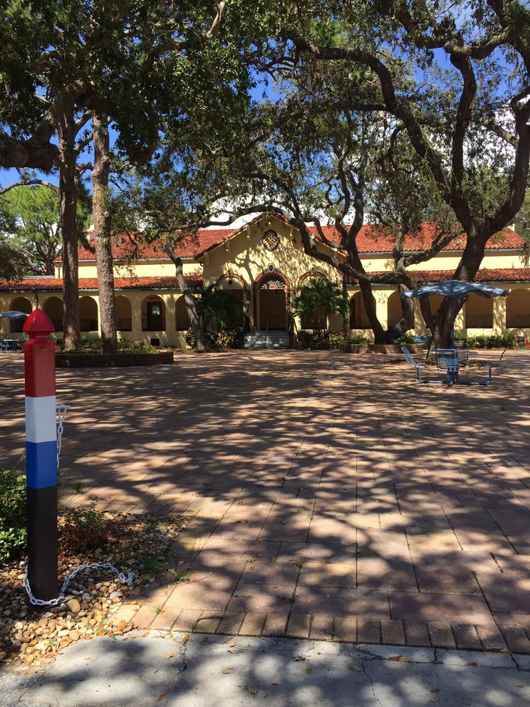 BAY PINES VA MEDICAL CENTER 33 Photos & 31 Reviews Medical Centers