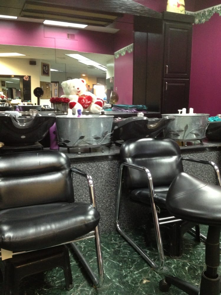 MARLENE’S TOTAL IMAGE SALON Updated August 2024 17 Valley St