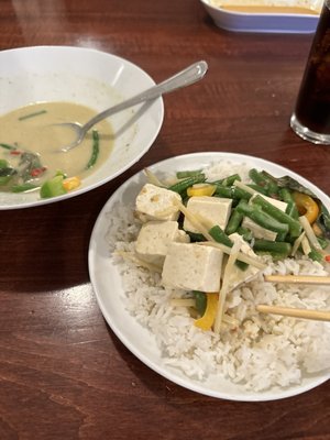 Thai Diner by null