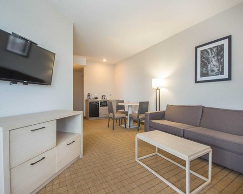 Comfort Inn & Suites, Campbell River by null