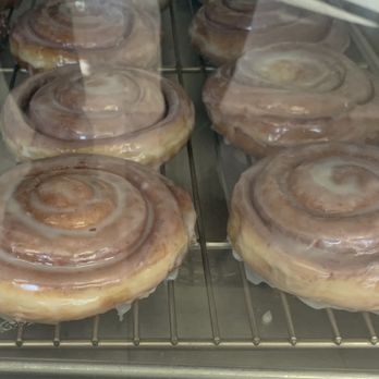 Daily Donuts - Those cinnamon rolls are calling! - Donuts Near Me - San Dimas, California