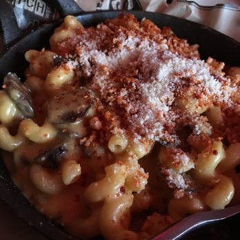 Scratch Public House - Truffle Mac & Cheese - Burgers Near Me - Forest Park, Illinois Scratch Public House - Truffle Mac & Cheese - Burgers Near Me - Forest Park, Illinois