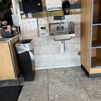 Smashburger - a kitchen with a sink and a counter - Burgers Near Me - Orland Park, Illinois Smashburger - a kitchen with a sink and a counter - Burgers Near Me - Orland Park, Illinois