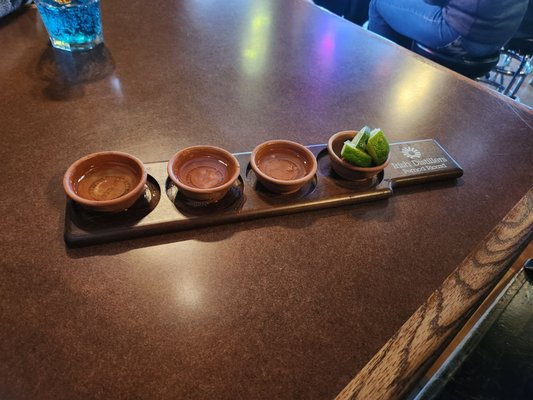 MaGillyCuddys by null