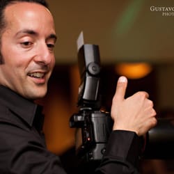 Gustavo Fernandez Photography - At work in Chicago