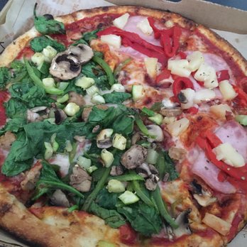 Blaze Pizza - Salad Near Me - Winter Park, Florida Blaze Pizza - Salad Near Me - Winter Park, Florida