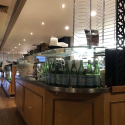 Carlucci's Restaurant