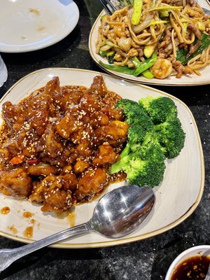 Rice Bowl Cafe by null