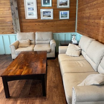 Island Times Muffins & Scones - Inside- amazing seating area! - Breakfast & Brunch Near Me - Avon, North Carolina Island Times Muffins & Scones - Inside- amazing seating area! - Breakfast & Brunch Near Me - Avon, North Carolina