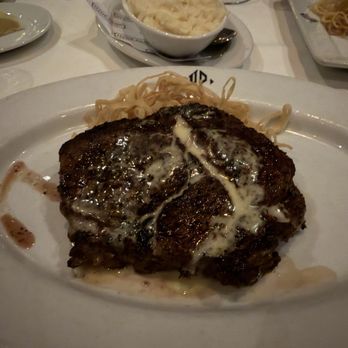 Hyde Park Prime Steakhouse - Steak and mashed potatoes - Steakhouses Near Me - Columbus, Ohio