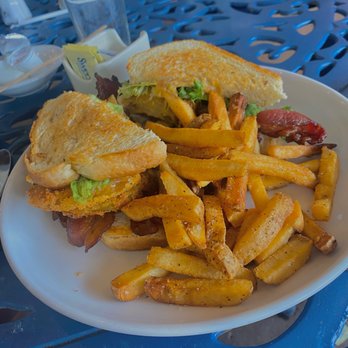 Smoky Yolk Cafe - Fried Green Tomato BLT - Breakfast & Brunch Near Me - Charleston, South Carolina Smoky Yolk Cafe - Fried Green Tomato BLT - Breakfast & Brunch Near Me - Charleston, South Carolina
