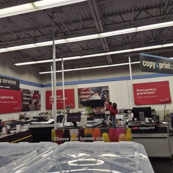Staples - Shipping Centers Near Me - Los Angeles, California