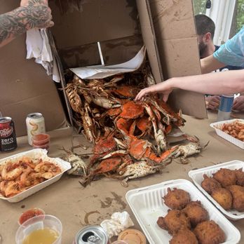 Upscale Crab & Seafood Bethany - Crabs, shrimp, and hush puppies - Seafood Near Me - Bethany Beach, Delaware Upscale Crab & Seafood Bethany - Crabs, shrimp, and hush puppies - Seafood Near Me - Bethany Beach, Delaware
