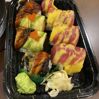 Midori Sushi - a close up of a tray of sushi - Japanese Near Me - Highland Park, New Jersey
