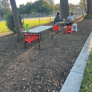 Tacos El Chore - Tables to sit and eat - Food Trucks Near Me - San Jose, California Tacos El Chore - Tables to sit and eat - Food Trucks Near Me - San Jose, California