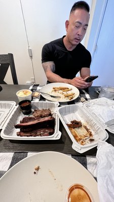 Armadillo Willy's BBQ by null