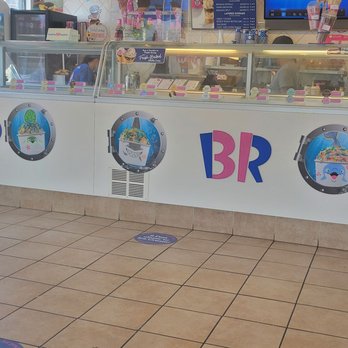 Baskin-Robbins - Dead cockroach in the middle of the floor - Ice Cream & Frozen Yogurt Near Me - Orange, California Baskin-Robbins - Dead cockroach in the middle of the floor - Ice Cream & Frozen Yogurt Near Me - Orange, California