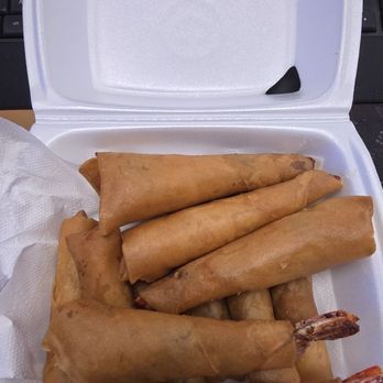 Kim Hong Eggrolls - #9 (large shrimp - and they were big!) on top #1 (Pork, shrimp and crab) under... - Vietnamese Near Me - Westminster, California Kim Hong Eggrolls - #9 (large shrimp - and they were big!) on top #1 (Pork, shrimp and crab) under... - Vietnamese Near Me - Westminster, California