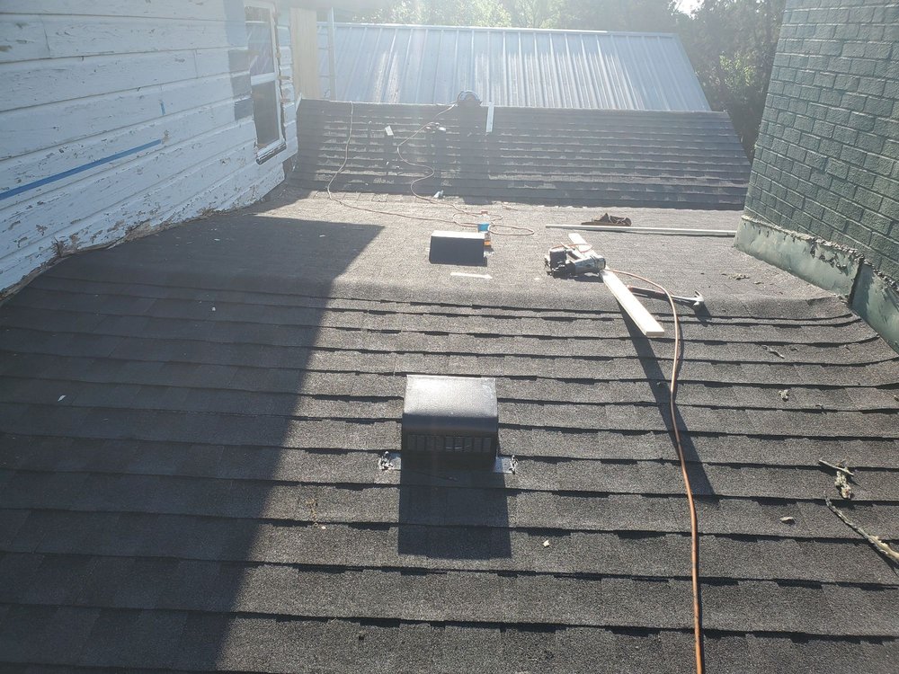 Slide of WMD Roofing