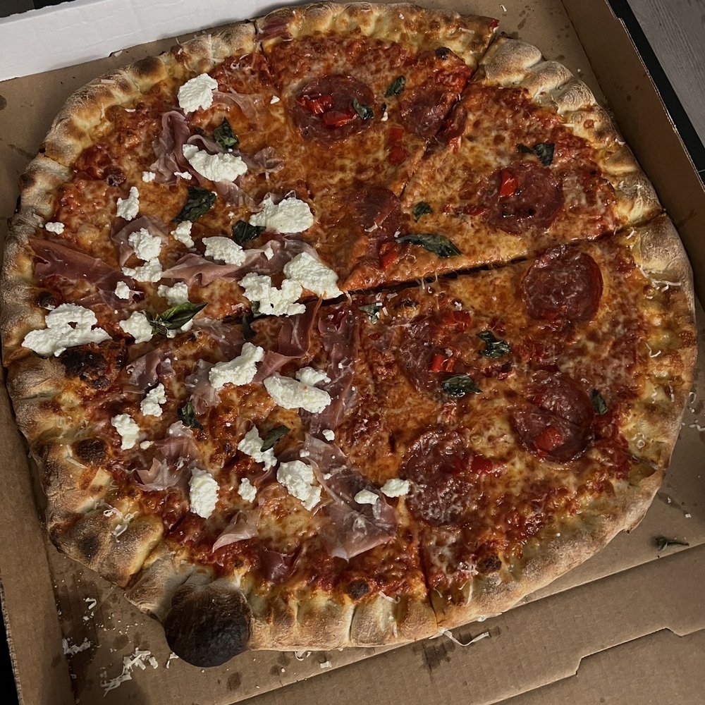 Via Della Slice Shop - Left side: Di Parma Pizza Right side: Phoenix Pizza - Pizza Near Me - Phoenix, Arizona Via Della Slice Shop - Left side: Di Parma Pizza Right side: Phoenix Pizza - Pizza Near Me - Phoenix, Arizona