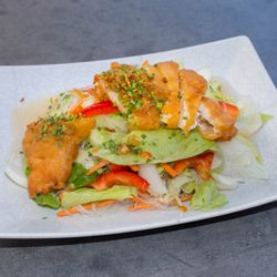 China Bistro Shu - #14 Gemischter Salat mit Glasnudeln, Zwiebeln, Gurken in Zitronensoße und knusprigem Hühnerfleisch 9,50€