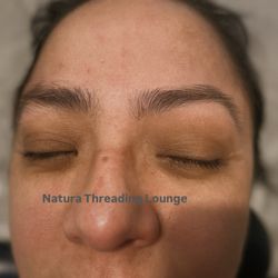 NATURA Threading Lounge - One side untouched, the other freshly threaded.