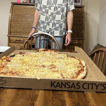 Minsky's Pizza - The Gigantor! - Pizza Near Me - Overland Park, Kansas Minsky's Pizza - The Gigantor! - Pizza Near Me - Overland Park, Kansas