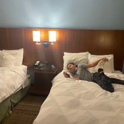 Radisson Hotel - Chatsworth - Hanging out