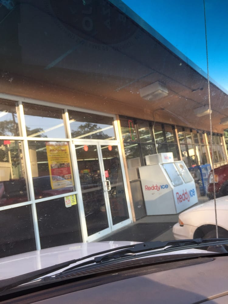 HOP N SHOP FOOD STORE Updated September 2024 710 E Lake Dr, Decatur