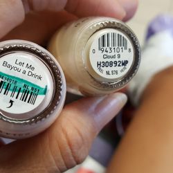 Pink & White Nails Salon - I can't decide