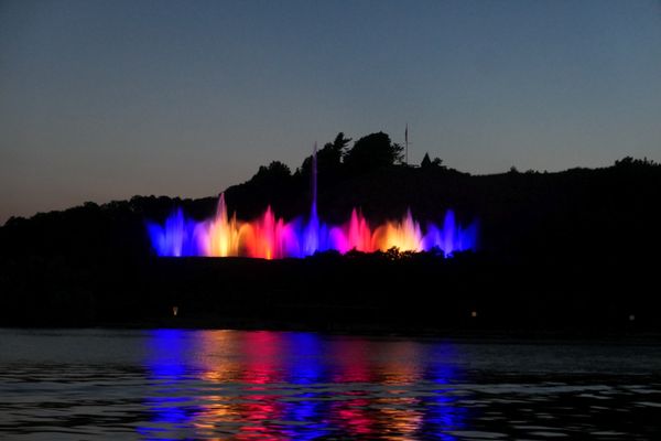 Grand Haven Musical Fountain by null