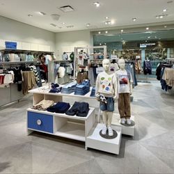 H&M