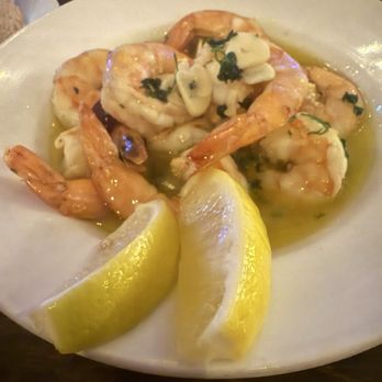 Ibiza Lounge & Tapas - Lounges Near Me - Stockton, California