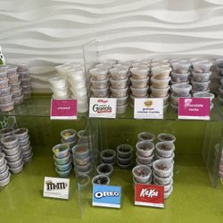 Menchie's - Toppings