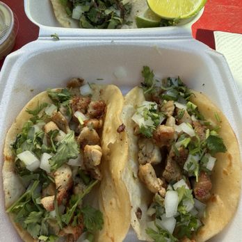 Mami Coco - chicken tacos - Tacos Near Me - Dallas, Texas Mami Coco - chicken tacos - Tacos Near Me - Dallas, Texas