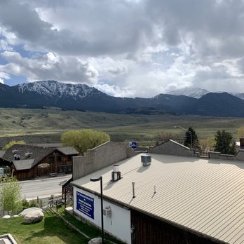 Yellowstone Big Rock Inn - View from the balcony - Hotels Near Me - Gardiner, Montana Yellowstone Big Rock Inn - View from the balcony - Hotels Near Me - Gardiner, Montana